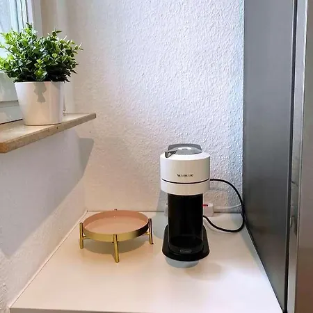 Modernes Nahe Messe Und Arena Duesseldorf Apartamento *