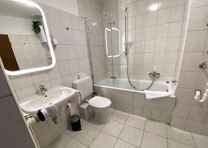 Modernes Nahe Messe Und Arena Duesseldorf *