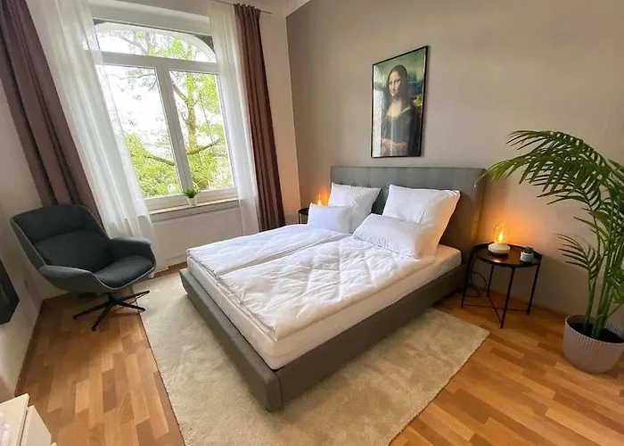 Modernes Nahe Messe Und Arena Duesseldorf 公寓